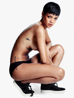 fablesofthedestruction:  Rihanna @ Mario Sorrenti Photoshoot