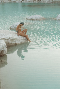 mndblwng:  (via Aqua Water Girl by Asher Moss (nsfw) | C-Heads