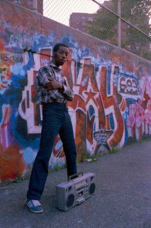 nycnostalgia:  Posing at 106th and Park Ave, 1983