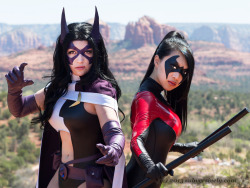 vampybitme:   NEW 52 Nightwing Cosplay along with Huntress shot