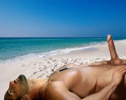 jockbeach:  http://jockbeach.tumblr.com