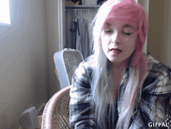 faerie-haired:  New hair and new webcam ayyy 