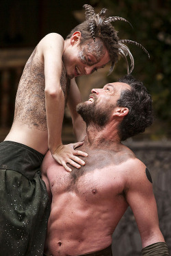 megsokay:  fabledquill:  merry-pippinarejustclosefriends:  prettyarbitrary:  boxoftheskyking:     mxdp: John Light as Oberon and Matthew Tennyson as Puck, in Shakespeare’s A Midsummer Night’s Dream at the Globe. Directed by Dominic Dromgoole. 