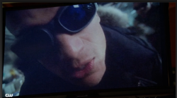 thedoorkeep:  Captain Cold looks like he’s about to drop a