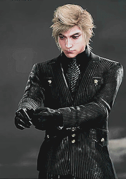 chocoblondie:  gigglincactus:  [x]  OH MY GOD 