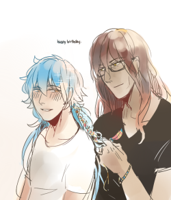 masasei:  aoba gets extra pretty things in his hair this morning