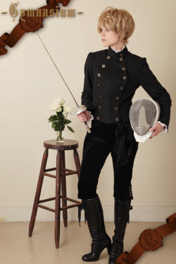 steampunk-and-junk:  Fencing Jacket Excentrique 2011 Autumn Collection