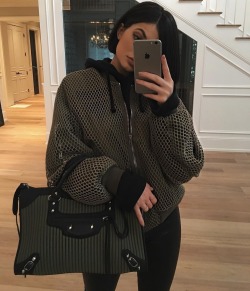 KYLIE JENNER