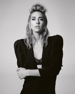 athingcalledbliss:     Vanessa Kirby by Kerry Hallihan for Marie