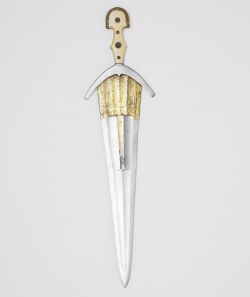 art-of-swords:  Cinquedea and Scabbard  Dated: circa 1480-1510
