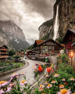 adventure-heart:  Switzerland the perfect country