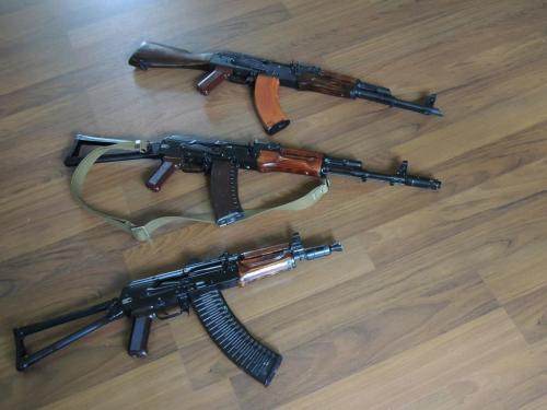 fmj556x45:  1967 Tula AKM, 1982 Izhmash AKS-74N, 1984 Tula AKS-74U 