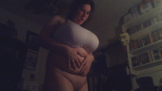 Submission #2 (pregnancy bimbo)