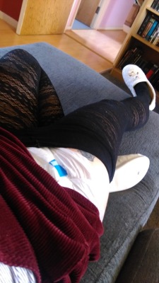 littleminxy3:  Just chilling at home on a Saturday afternoon