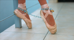 leatherlacedbass:Ballet bondage beauty