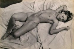 Emmanuel Sougez. Nude 1936