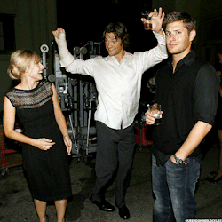 carry-on-my-otp:  deancravespie:  jENSEN’S FACIAL EXPRESSION