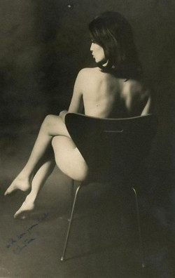 almavio:  Lewis Morley (1925 - 2013) •   Christine Keeler, 1963