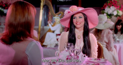 scr33ncaps: The Love Witch - Anna Biller (2016)