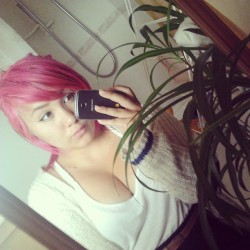 lonelyheartsclubxxx:  Went to a chinese restaurant #face #pinkhair