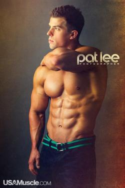 cdnlifter27:  WBFF Pro Perry Merlotti Photos: Pat Lee Photographer