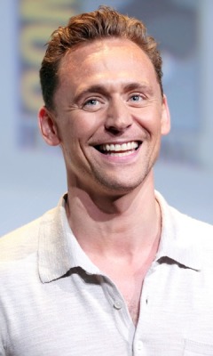 boys-do-luke:  🔞 Tom Hiddleston 🔞Site: http://boysdoluke.blogspot.com.brTwitter: