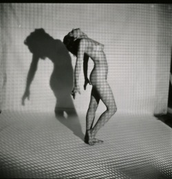 hapticperceptions:  Detail from contact sheet by Peter Basch,