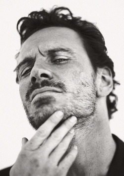 dammitmarvel:  Michael Fassbender | L’uomo Vogue 