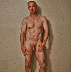 males-naked: gaypornloverxxx: Our slutty friend Baars Reblog