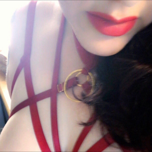 sweetsubmissiveheart:Sweet submissive Heart 