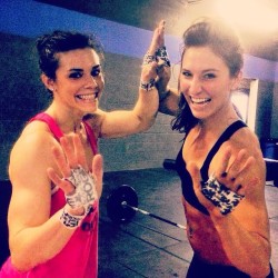 girlswhodocrossfit:  #juliefoucher #andreaager #girlswhodocrossfit
