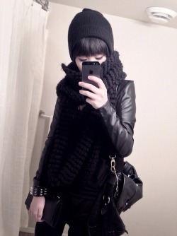 kida-masaomi:  Is this how you wear black I’ve been inspired