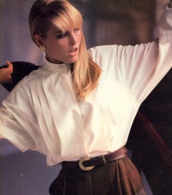 80s-90s-supermodels:  “Casual… With a New Beat to Plaid”,