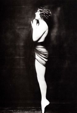  E. Meyers by Alfred Cheney Johnston c. 1920’s 