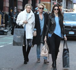 jenner-news:  12.14.14 Kendall seen out in East Village, New