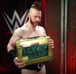 omgsheamus:  😍😍