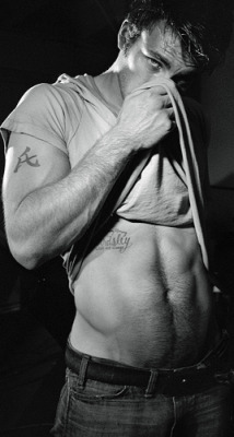 captainevans:  Chris Evans for Flaunt Magazine (2004) and Rolling