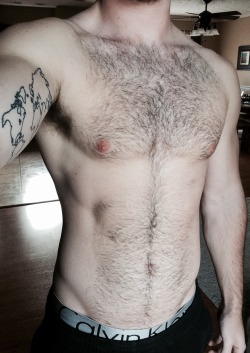 jockswiththickcocks:  prettygayboys:  similar posts: here  ACTIVE