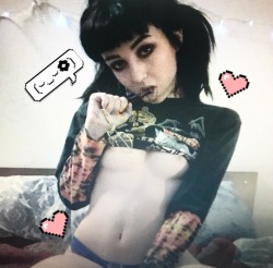 vixenkennedy:  your fav adorable emo  •  check out my ManyVids