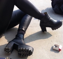 choiescloth:Leather Platform Zip Ankle Boots