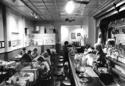 pgdigs:   1982: Pittsburgh’s first feminist bar, bistro and