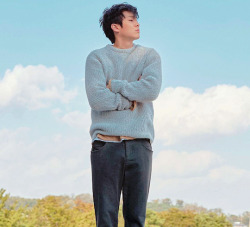 zionqt:Choi Woo Sik for Harpers Bazaar ♥ 