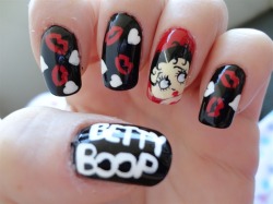 nailpornography:  i love betty boop <3 