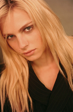 an-andrej-pejic-blog:  Backstage at a Gaultier show.   Wow Gorgeous.