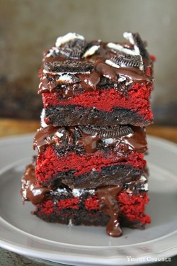 virginiablu:  Oreo Cookie, Red Velvet Brownie Cake   #sweetsjunkie