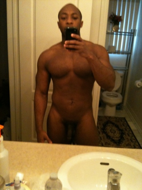 straightboyselfpics:  King  King loves to show off his king size cock. He says his biggest fantasy is anal sex and has yet to find a woman who let him but his big black dick in her ass.