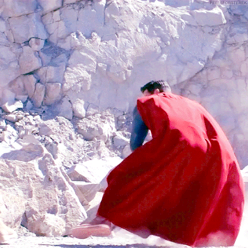 feelsforsterek:  TYLER HOECHLIN’s #BunsOfSteel  in Superman