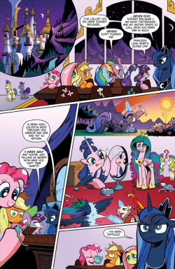 brandxspandex:  That pink Celestia toy was a Luna toy all along.