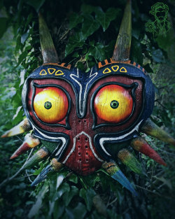 retrogamingblog:  Legend of Zelda Cosplay Masks made by madprincestudio