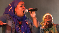 hiphophijabis:  PLEASE SUPPORT THE HIP HOP HIJABIS DOCUMENTARY!